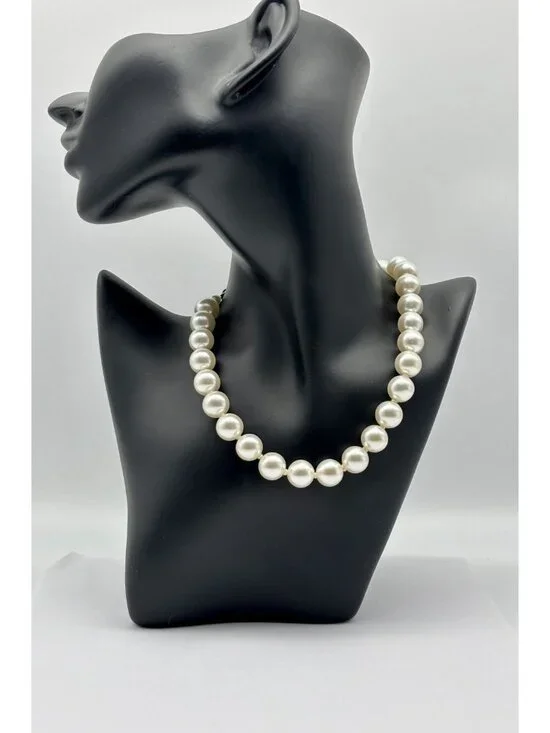 Vintage 12mm Faux Pearl Necklace/Choker Adjustable Length Marked "Japan" on Hook - Picture 2 of 14